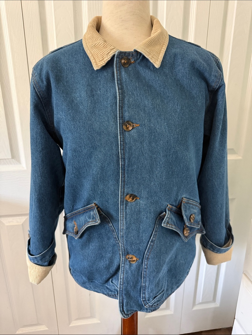 Vintage London Fog Denim Jacket with a Plaid Flannel-blend lining Sz 10